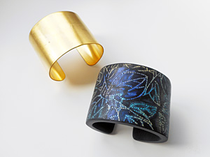 Bangles&Cuffs-Crackle-300x225